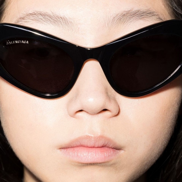 NEW BALENCIAGA UNISEX BLACK SUNGLASSES BB0177S 001 - Picture 2 of 6